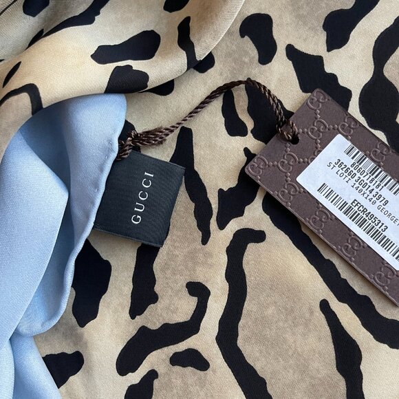 New Gucci Oversize Shawl Leopard Print Silk Blue Wrap Scarf - Picture 10 of 16